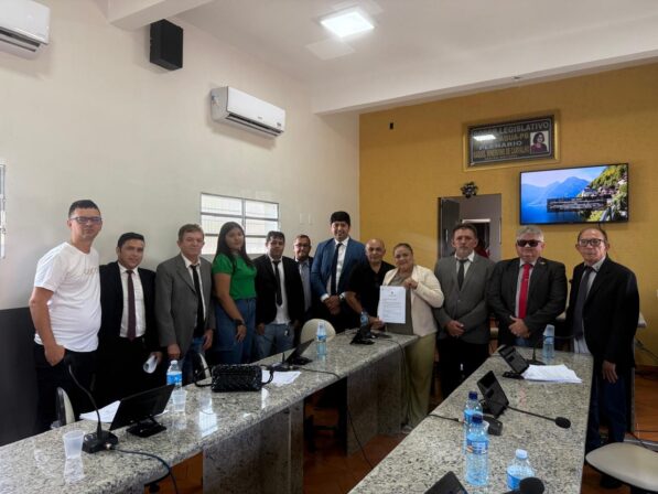 Projeto de professor piancoense inspira criação de lei e institui Dia Municipal de Combate ao Feminicídio em Olho D´Água