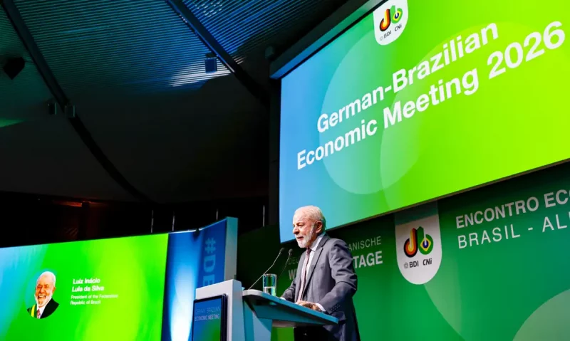 Lula fala em reciprocidade após delegado da PF expulso dos EUA