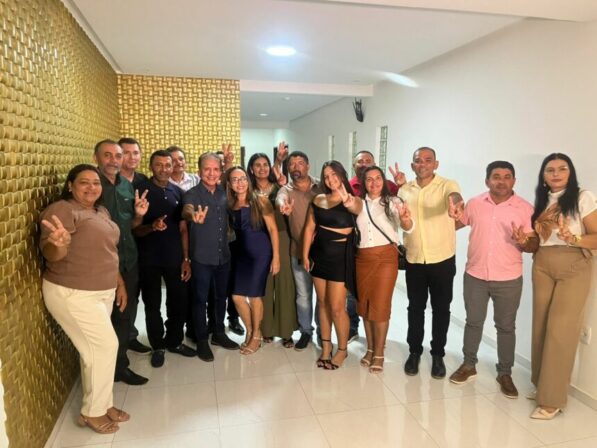 Oposição de Santana de Mangueira conforma apoio a Nabor para o senado