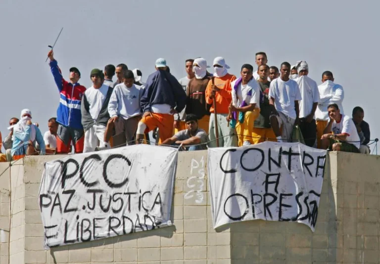 EUA classificam PCC e CV como organizações terroristas