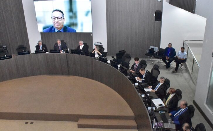 TJPB condena prefeito do Sertão da PB por pagamentos ilegais a secretários