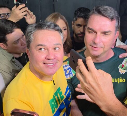 Pré-candidato a presidente, Flávio Bolsonaro visitará São João de Campina