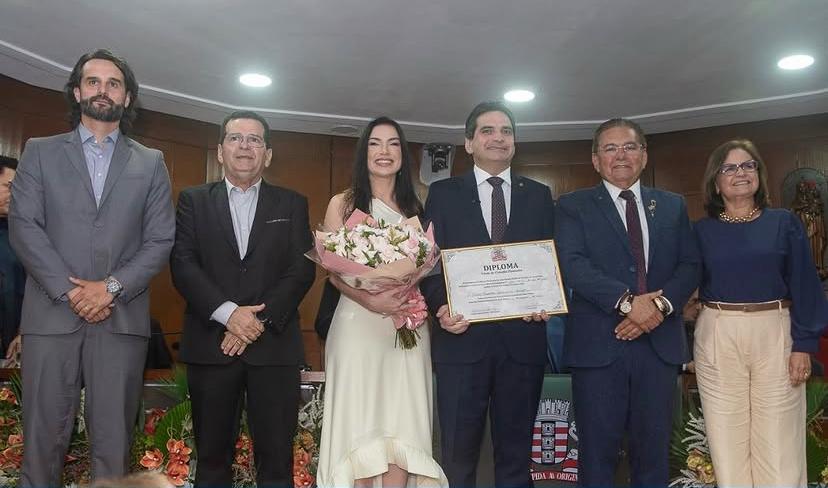 Murilo Galdino recebe título de cidadão de João Pessoa