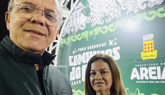 Clilson Júnior e esposa sofrem acidente de carro na BR-230