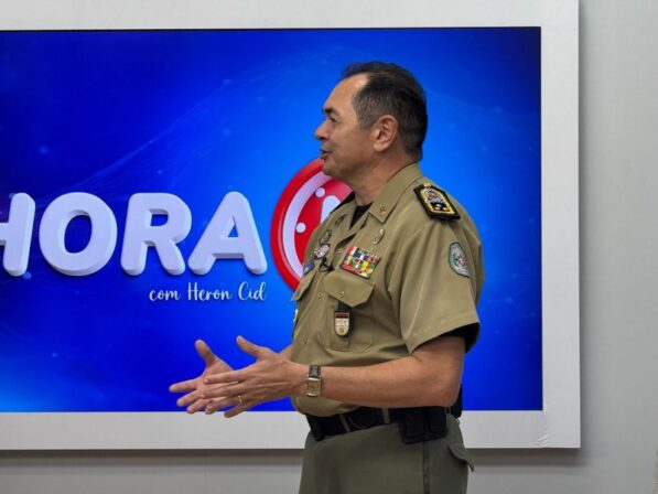 Comandante da PM admite parceria com EUA contra facções, mas prega soberania