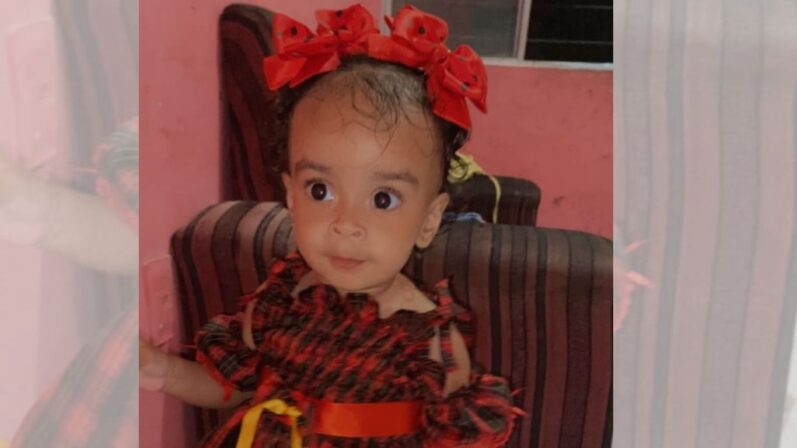 Criança de 1 ano morre após ser baleada dentro de casa