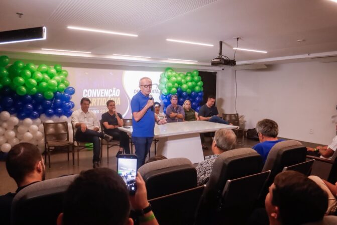 Democrata oficializa apoio a Cícero na disputa pelo Governo da Paraíba