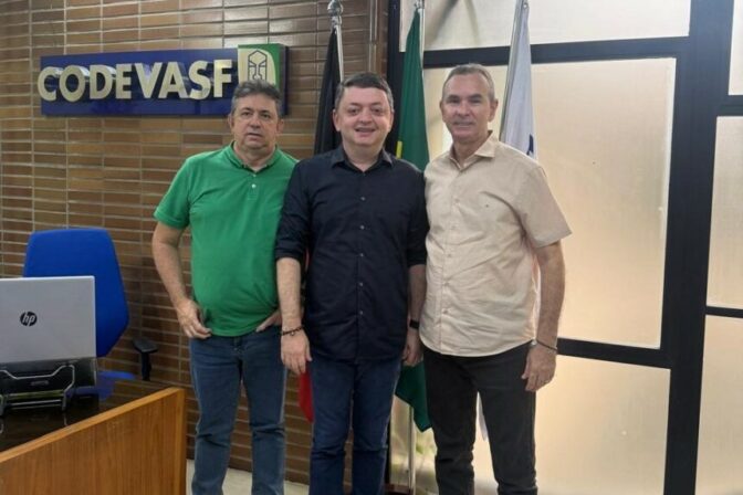 Nilson Lacerda visita superintendência da Codevasf na Paraíba para tratar de demandas do Vale do Piancó