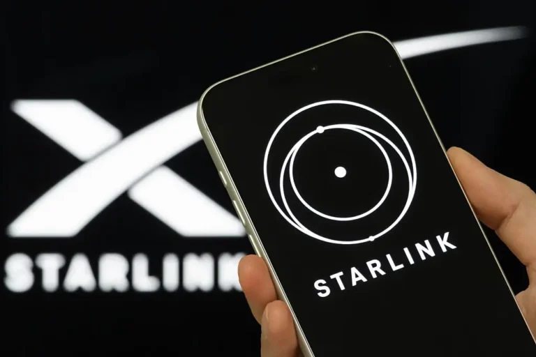 Anatel abre caminho para tecnologia da Starlink que conecta celulares diretamente a satélites no Brasil