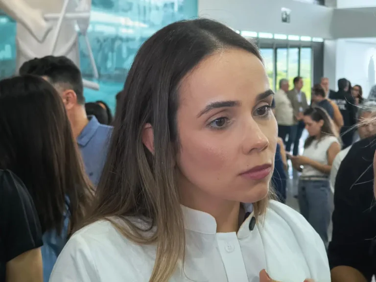 Camila Mariz diz que Lucas Ribeiro ainda não definiu nome para vice: “Nem a esposa sabe”