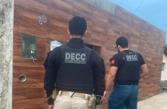 Adolescente é apreendido por manter grupos que planejavam ataques a escolas na PB
