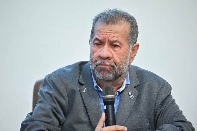 Eleições: Carlos Lupi confirma saída do PDT da base de Lucas Ribeiro