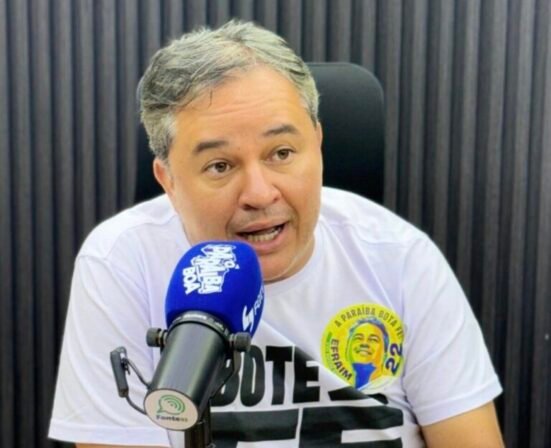 Efraim diz que tem portas abertas para o Republicanos e admite negociação pela presidência da Assembleia