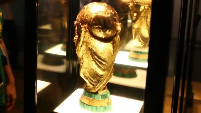 Fifa estuda ampliar número de seleções na Copa do Mundo