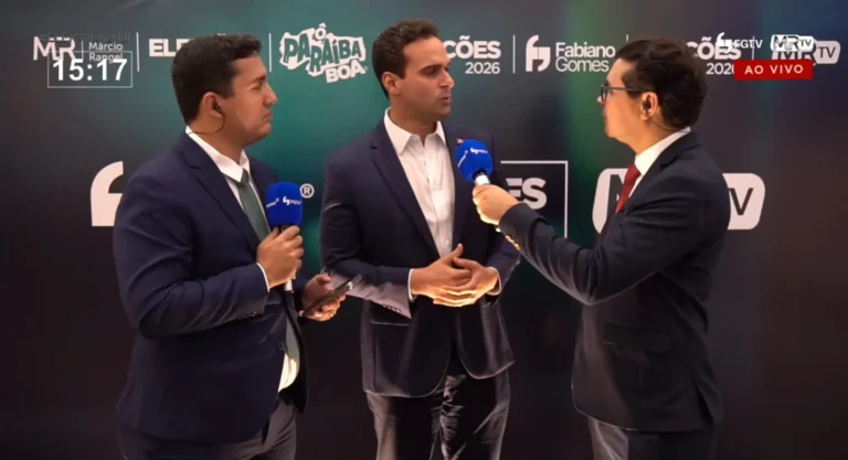 “O vice vai sair do nosso time titular”, declara Lucas Ribeiro ao chegar para debate entre candidatos ao Governo da Paraíba