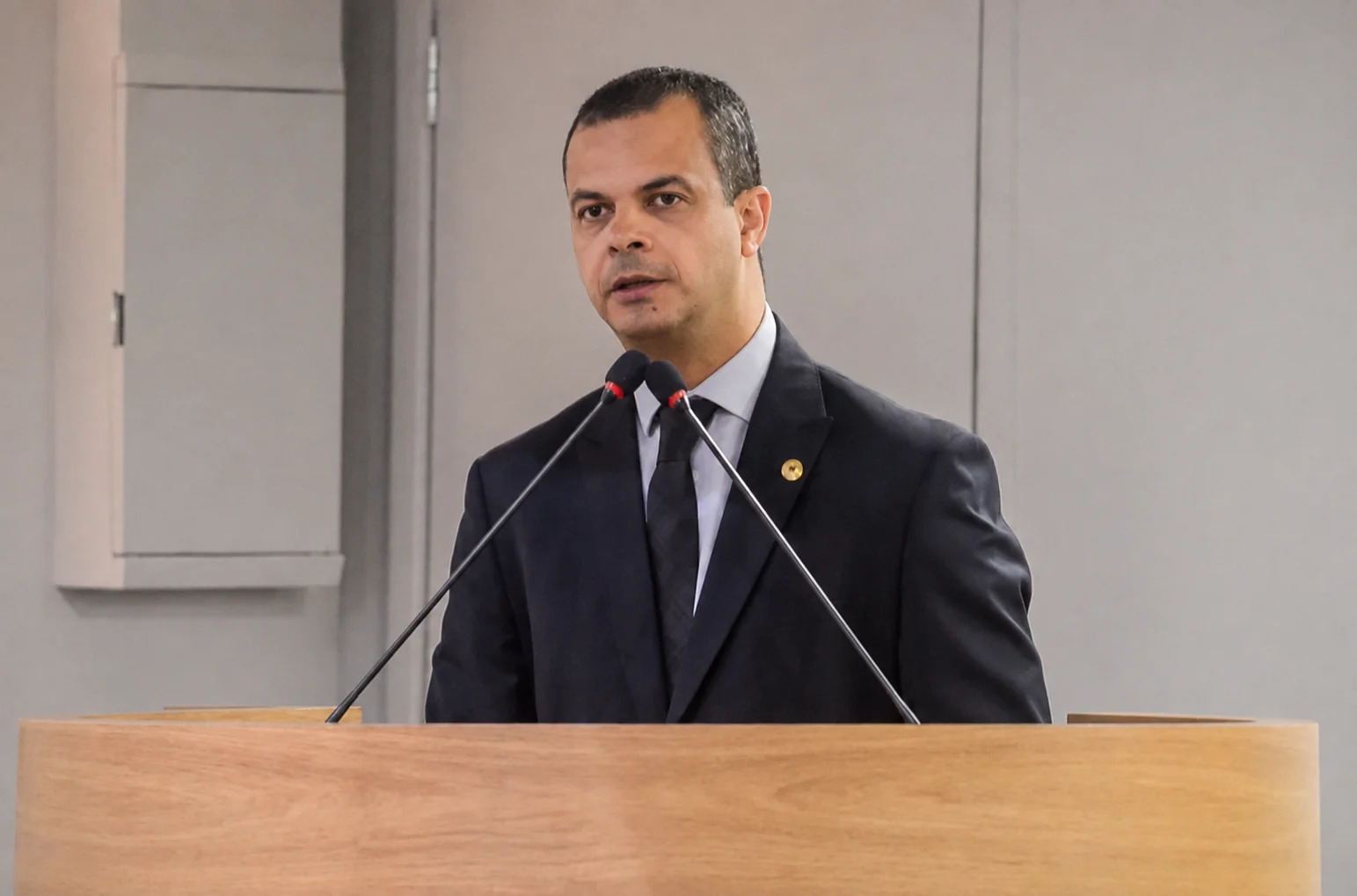Jutay admite anular segundo voto ao Senado sem apoio a projetos