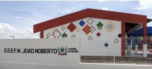 Em Santa Teresinha-PB, professora tem surto e agride colegas