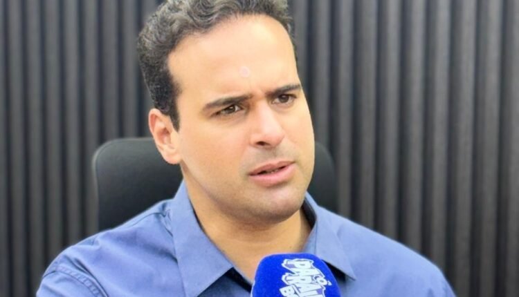 Lucas anuncia IPVA zero para motoristas de aplicativo a partir de 2027 na Paraíba