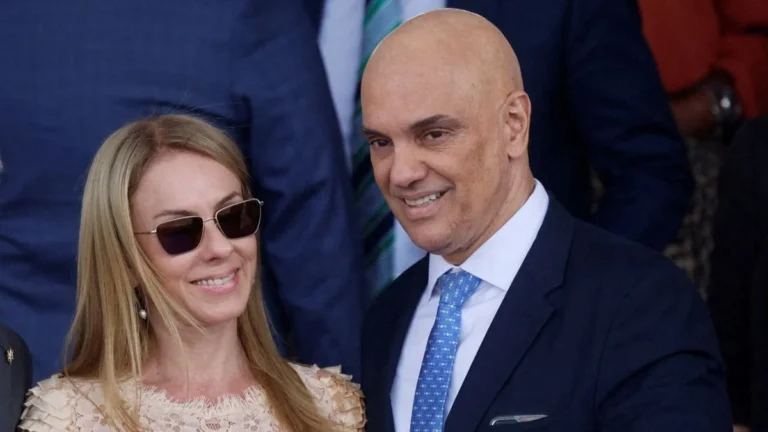 Moraes se declara impedido de ser relator em ação que envolve a esposa
