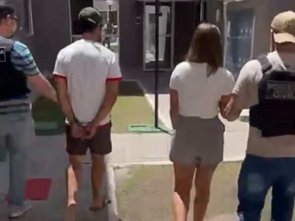 Casal suspeito de integrar facção criminosa é preso