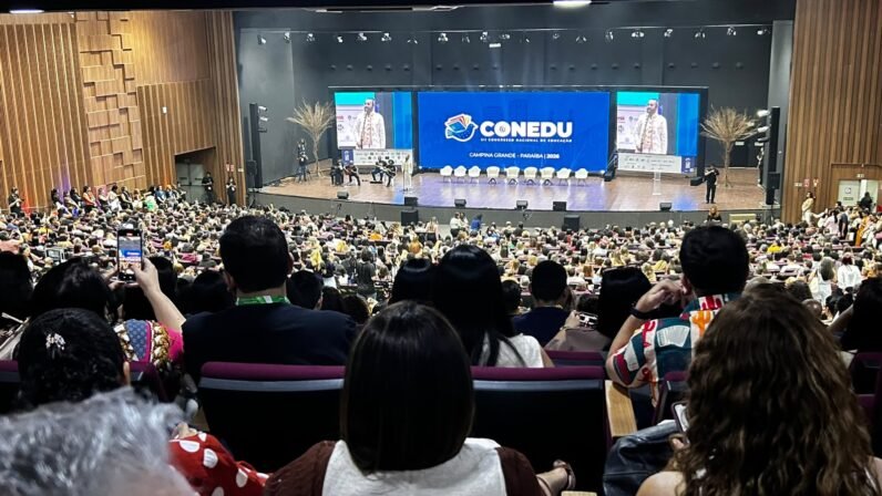 Sebrae provoca educadores a experimentar o futuro da educação no Conedu
