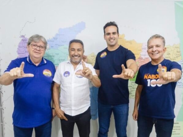 Samuka deixa palanque de Cícero e Veneziano e anuncia apoio a Lucas, João e Nabor